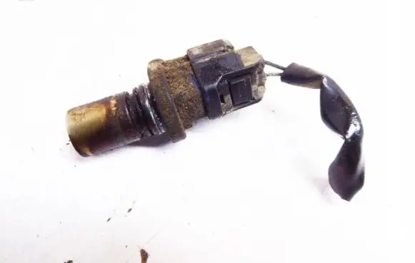 Toyota Corolla E120 E130 Camshaft position sensor 9091905026