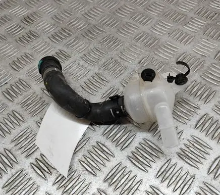 Jaguar I-Pace Engine coolant pipe/hose J9D38D202AB J9D38K586AB