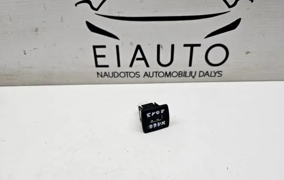Mercedes-Benz GL X166 USB socket connector A2188200187