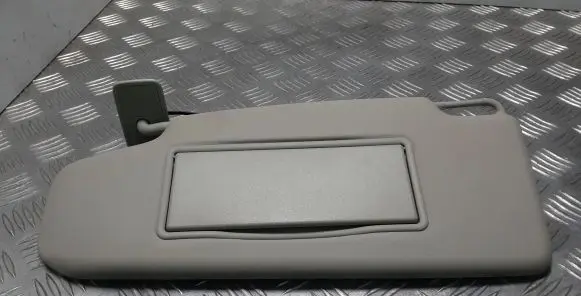 Volvo V40 Sun visor