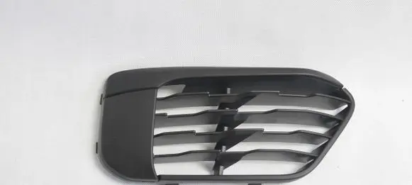 BMW X1 F48 F49 Front bumper lower grill 7453982