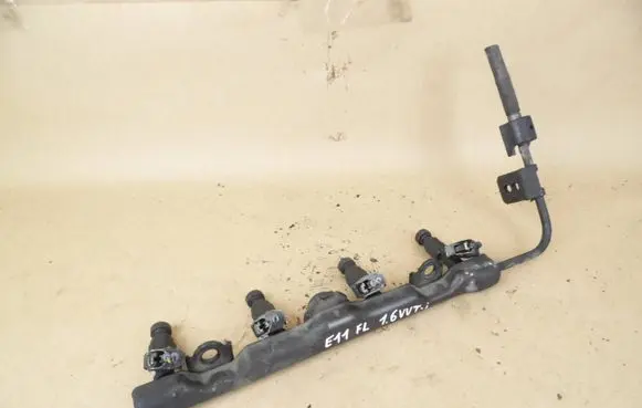Toyota Corolla E110 Fuel injector 0280155936