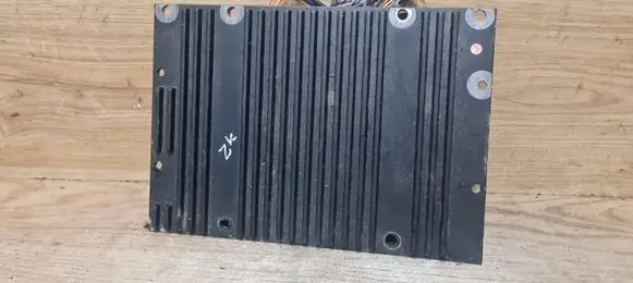 Volvo XC90 Sound amplifier 30752375 30752609