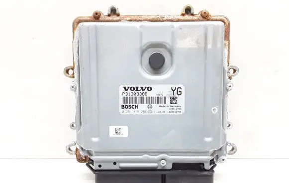 Volvo V60 Engine control unit/module P31303388 0281015286