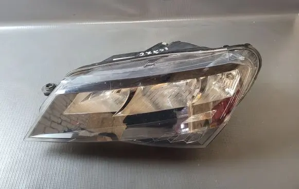 Skoda Superb B8 (3V) Headlight/headlamp 3v2941015