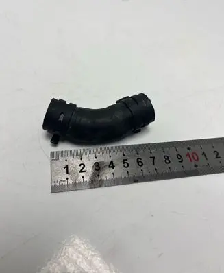Audi A6 S6 C6 4F Engine coolant pipe/hose 059121051B