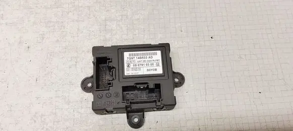 Ford Mondeo MK IV Door control unit/module 7G9T14B533AD 0507910300 14C235AA