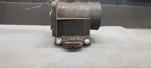 Mitsubishi Space Wagon Mass air flow meter e5t05471