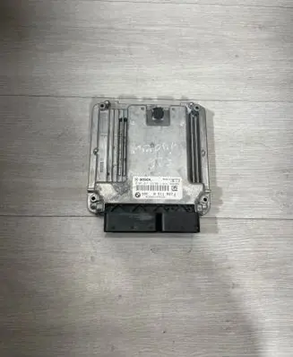 BMW 5 F10 F11 Engine control unit/module 8511907 0281017325 030015423