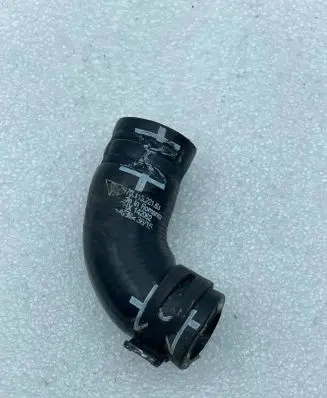 Porsche Cayenne (92A) Engine coolant pipe/hose 97011322163