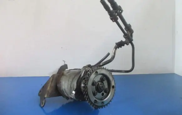 Ford Mondeo Mk III Fuel injection high pressure pump 2C1Q-9B395-AA