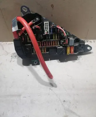 BMW 5 E60 E61 Fuse module 6906603 6906558