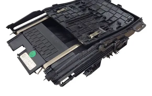 BMW X5 G05 Glove box central console 6810497 51166810497 9399872