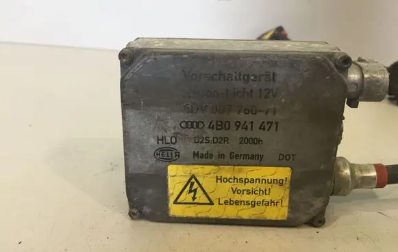 Audi A6 S6 C5 4B Headlight ballast module Xenon 4B0941471 5DV00776071