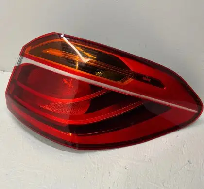 BMW 2 F46 Rear/tail lights 7328154