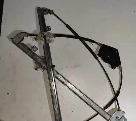 Peugeot 807 Front window lifting mechanism without motor