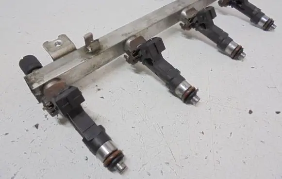 Opel Corsa D Fuel injector 0280158501