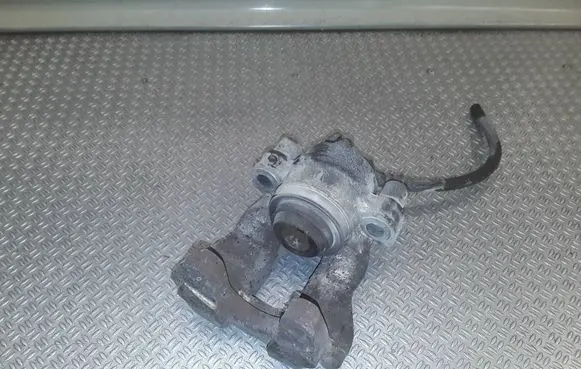 Mercedes-Benz E W211 Rear brake caliper