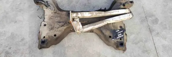 Peugeot 5008 Front subframe