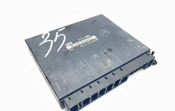 Mercedes-Benz S W220 Seat control module 2208201385