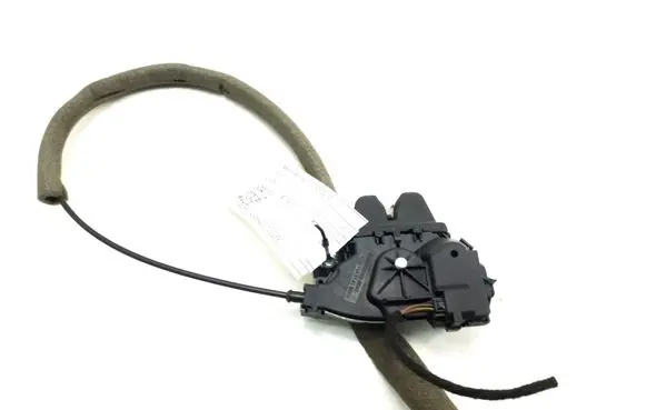 Mercedes-Benz E C207 W207 Loading door lock A2047500185