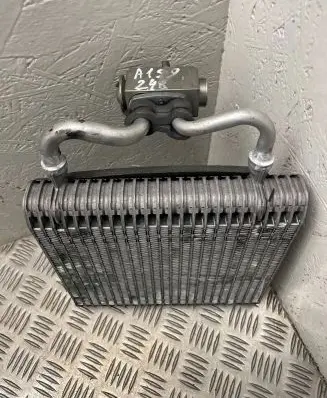 Air conditioning (A/C) radiator (interior)