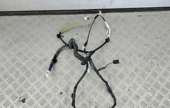 Suzuki Esteem Baleno Manual 6 speed gearbox 