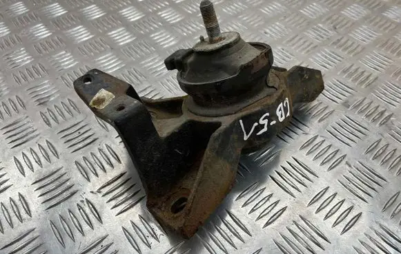 Hyundai Santa Fe Engine mount bracket 2181226750