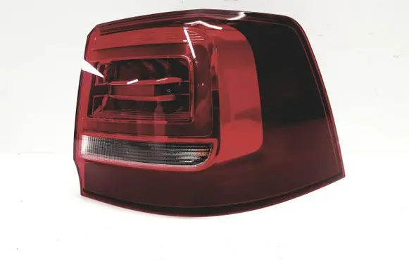 Volkswagen Sharan Rear/tail lights 7N0945208 02883105180