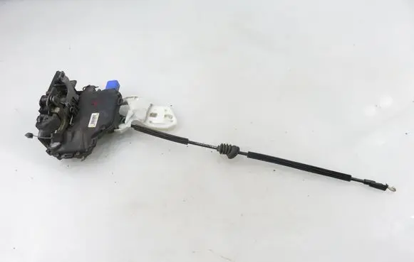 Seat Ibiza III (6L) Rear door lock 3B4839015AG