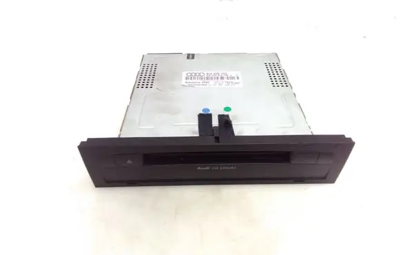 Audi Q7 4L CD/DVD changer 4L0035729 4L0910730J