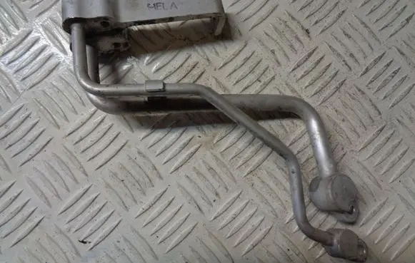 KIA Ceed Air conditioning (A/C) pipe/hose