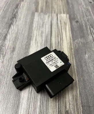 Audi Q5 SQ5 Fuel injection pump control unit/module 4G0906093F