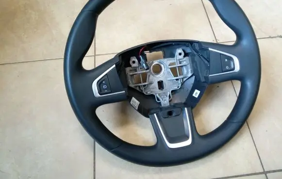 Renault Master III Steering wheel 484005122R NE68808