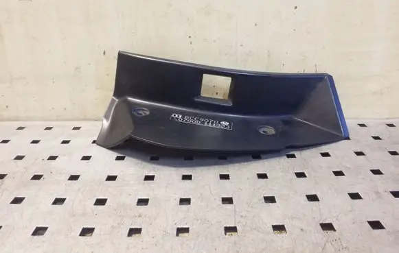 Subaru Outback Rear/tail light trim molding 22020067