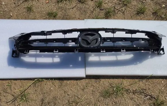 Mazda 2 Front grill DO9J50712
