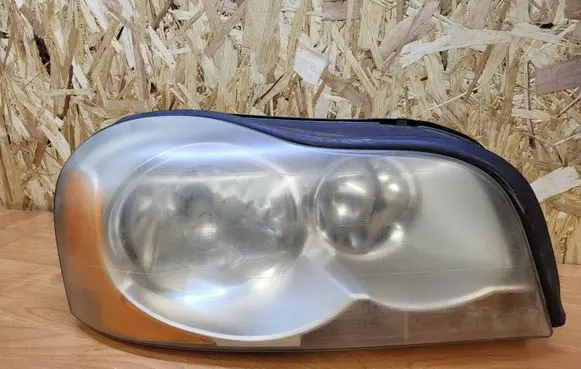 Volvo XC90 Headlight/headlamp 30698816 89900301