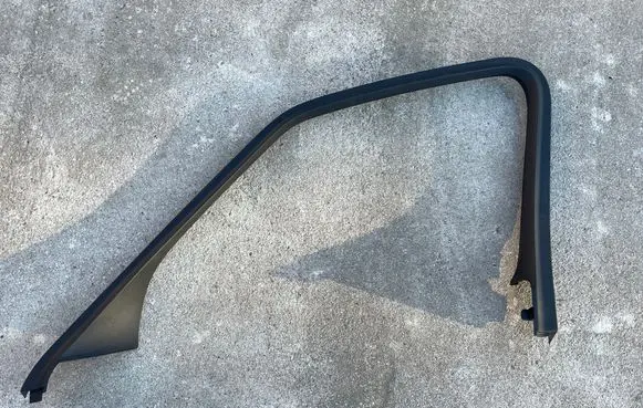 Opel Zafira C Front door window/glass frame 13361229 13264854