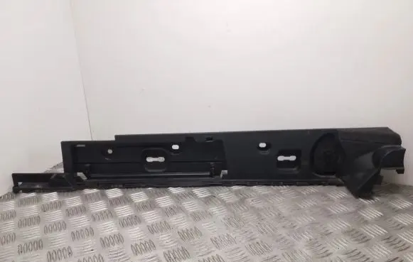Skoda Superb B8 (3V) Other trunk/boot trim element 3V9864511D