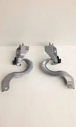 Audi A6 S6 C6 4F Tailgate/trunk/boot hinge 4f9827300