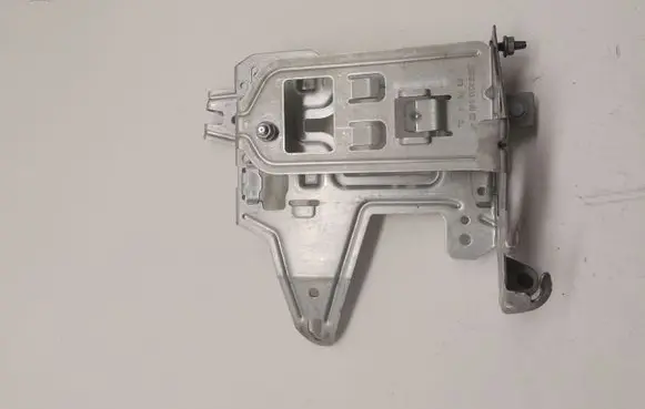 Mercedes-Benz E W213 Navigation GPS unit bracket/holder A2135400240