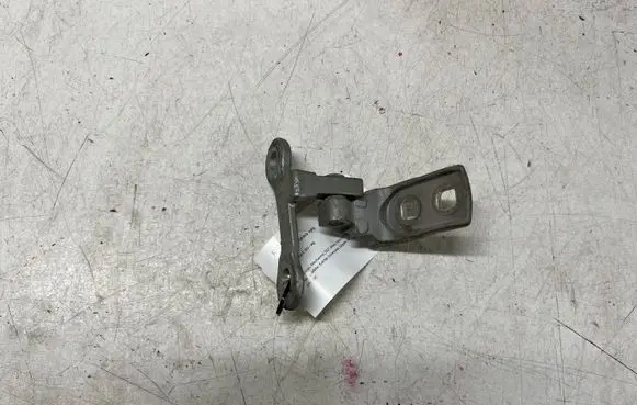Opel Vectra C Front door upper hinge A268R W51KM8