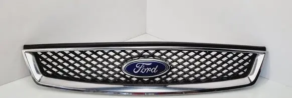 Ford Focus Front grill 4M518C436BC