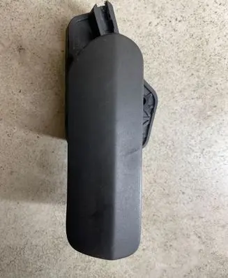 Volkswagen Phaeton Engine bonnet (hood) release handle 3D1823533