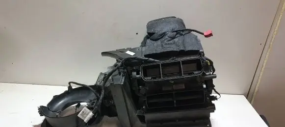 Skoda Fabia Mk3 (NJ) Interior heater climate box assembly housing 6Q0815391 6Q0819159 W1996003