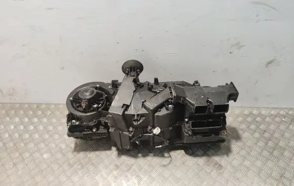 Nissan Navara D40 Interior heater climate box assembly 