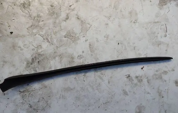 Seat Ibiza IV (6J,6P) Windshield trim 6J0854320
