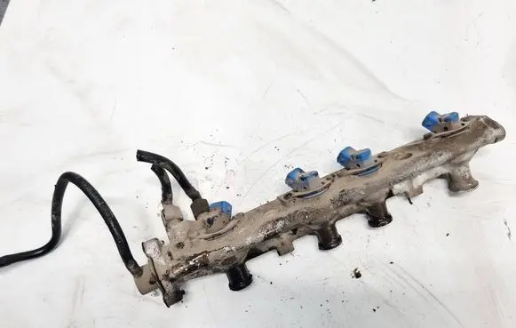 Fuel main line pipe