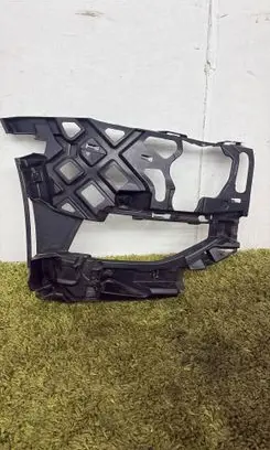 Volkswagen Golf VII Front bumper mounting bracket 5G0807724F