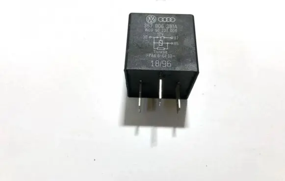 Audi A3 S3 8L Other relay 357906381a 50237006